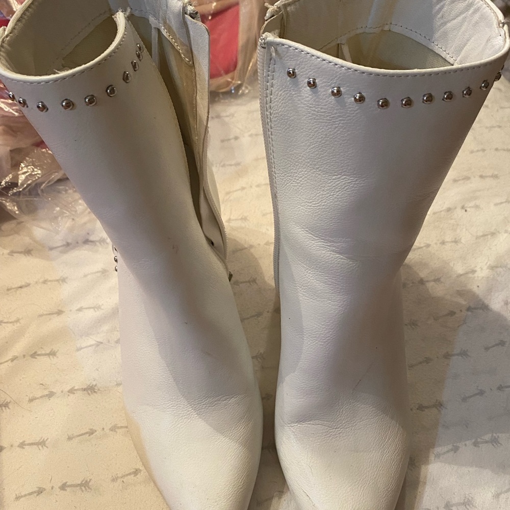 Olivia + Kate white boots